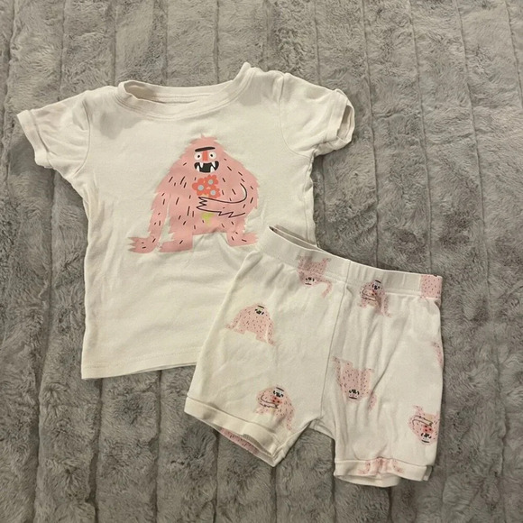 3T Old Navy Monster Pajamas 2 Piece Set, Shorts, Unisex - Picture 1 of 6